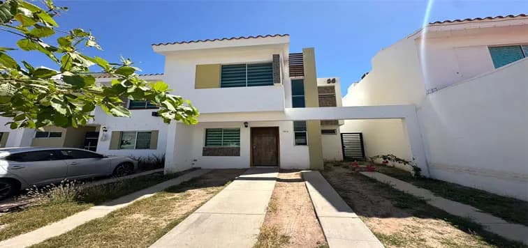 En Renta bonita y Amplia Casa, Privada Castelar.