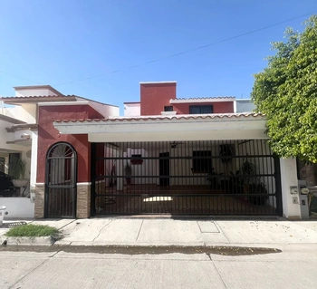 5_2735 | CASA EN RENTA FRACC CAMINO REAL | GM Inmobiliaria