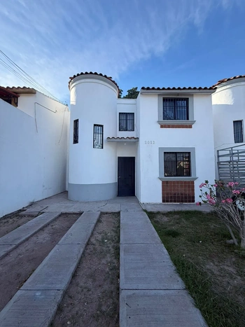 5_3113 | CASA EN VENTA FRACC LAZARO CARDENAS DEL RIO | GM Inmobiliaria